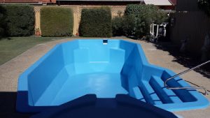 fibreglass-pool-black-spot-removal